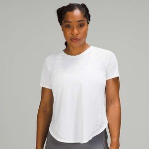 NWT UVP run short sleeve women’s tee size 8  white